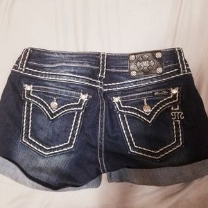 Miss me signature shorts